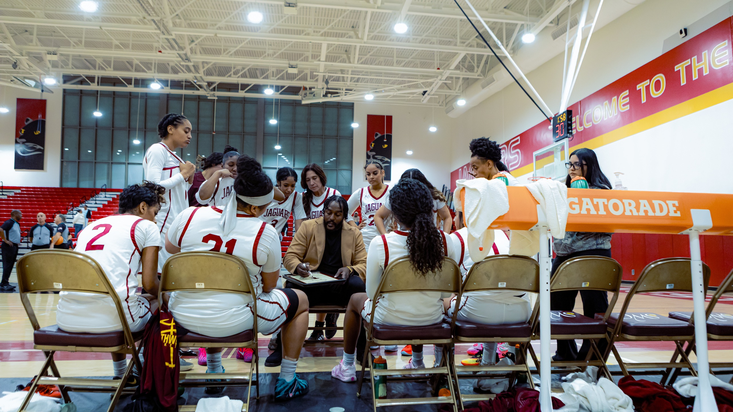 Women Basketball vs Compton